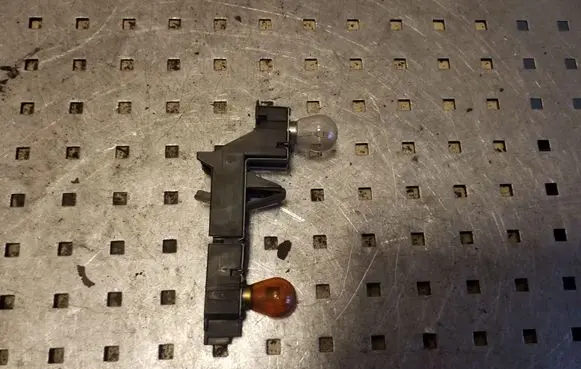 Tail light part