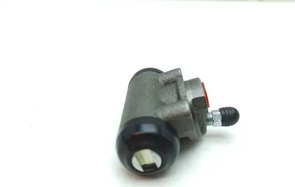 Aixam 400 Rear brake cylinder 060502 6A24 0790727