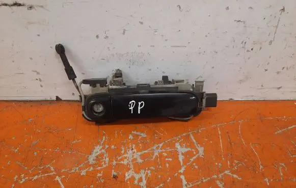 Audi A3 S3 8L Front door exterior handle