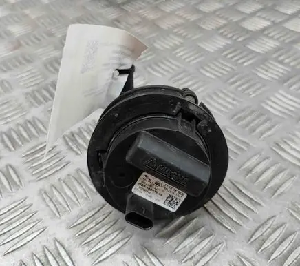 Jaguar I-Pace Electric auxiliary coolant/water pump J9D38501AA J9D318D475AA
