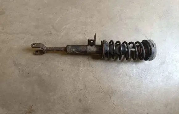 BMW 5 F10 F11 Front shock absorber with coil spring
