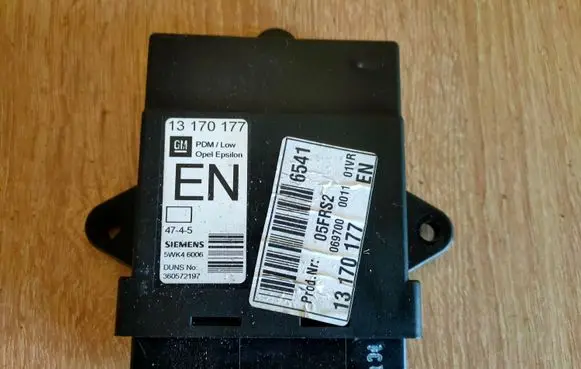 Opel Signum Door control unit/module 13170177