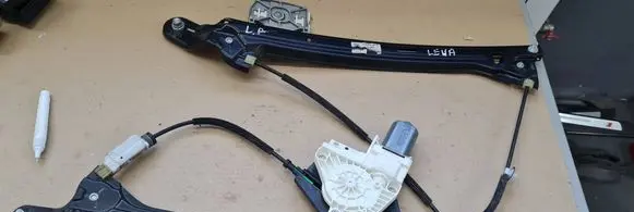 Audi A5 Sportback 8TA Front door window regulator with motor 8T8837461B 1755521 9147451