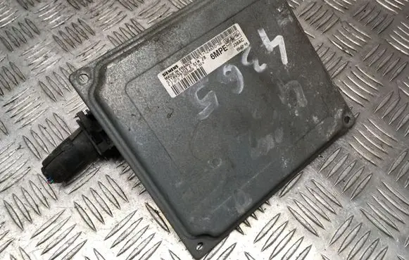 Ford Focus Engine control unit/module S118325001 S118934103 5M5112A650GF