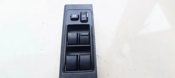 Toyota Corolla Verso AR10 Electric window control switch 54355668D