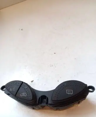 Ford Transit Windscreen/window heater switch D3L0A