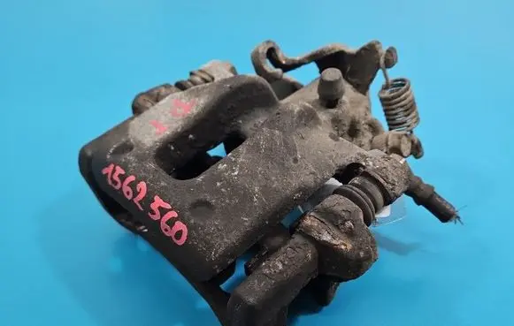Toyota Auris 150 Rear brake caliper IMPRK1562560