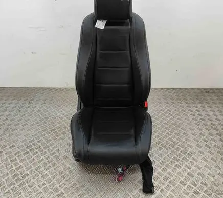 Mercedes-Benz GLE W167 Front passenger seat A1679102509 A0009103311