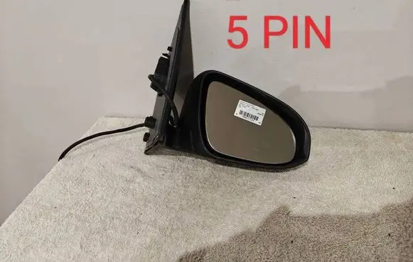 Toyota Aygo AB40 Front door electric wing mirror E20313117
