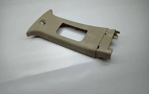 (B) pillar trim (top)