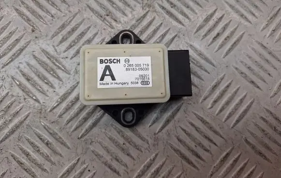 Toyota Verso ESP acceleration yaw rate sensor 8918305030 0265005719 1275100464