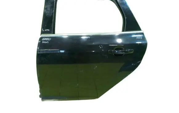 Ford Focus Rear door LEWY