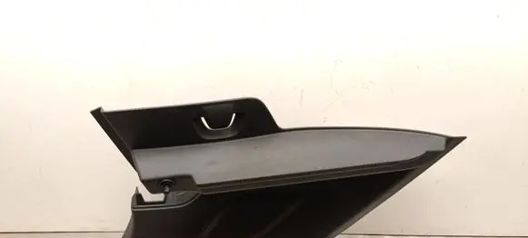 Volvo XC40 (C) pillar trim 32244154