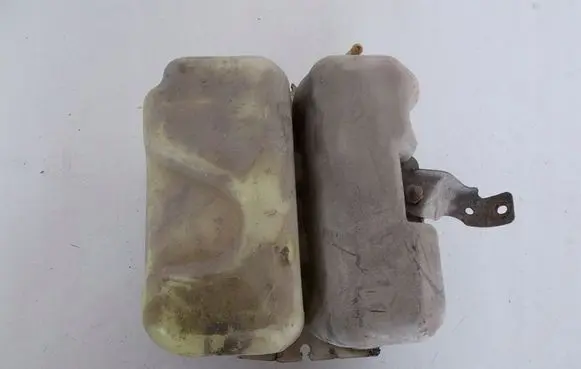 Toyota Hilux (N80, N90, N100, N110) Coolant expansion tank/reservoir 