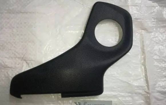 Mercedes-Benz S W116 Front door seat control surround trim 1169180130