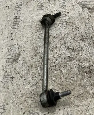 Mercedes-Benz GLC X253 C253 Front anti-roll bar/stabilizer link A2533230117