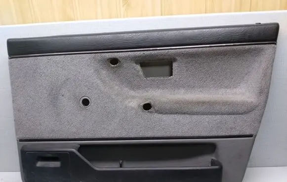 Volkswagen Jetta II Front door card panel trim 193867012