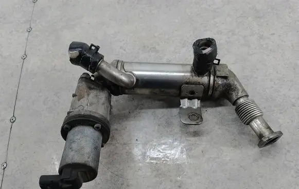 KIA Ceed EGR valve cooler 284162A410