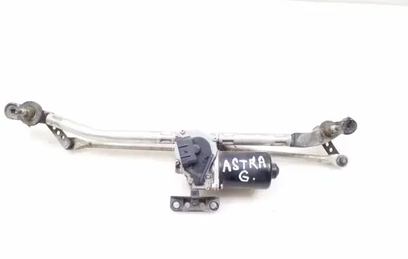 Opel Astra G Front wiper linkage and motor