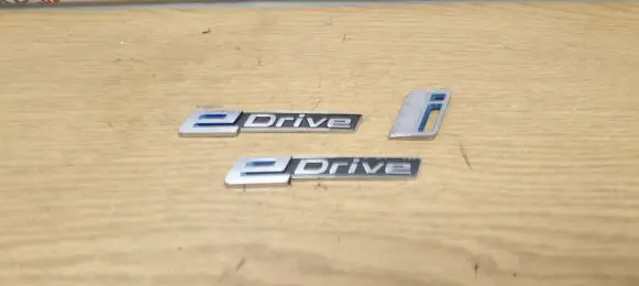 BMW 2 F45 Manufacturers badge/model letters 