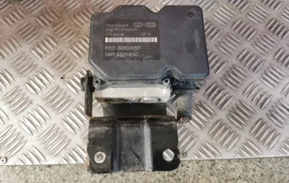 Hyundai i40 ABS Pump 58920-3Z970