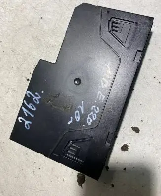 Mercedes-Benz E W212 Comfort/convenience module 2129004201 5DK00962037 2125453032