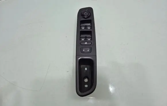 Jeep Renegade Electric window control switch 07356039440