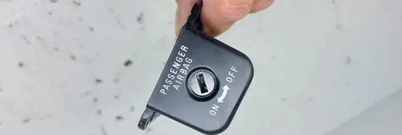 Peugeot 4007 Passenger airbag on/off switch 8610A054