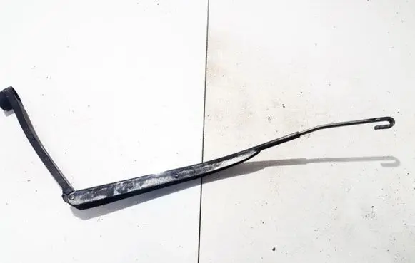 Hyundai Sonata Front wiper blade arm