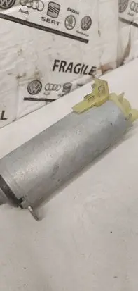 Volkswagen Touareg I Seat adjustment motor 0130002530 198302104