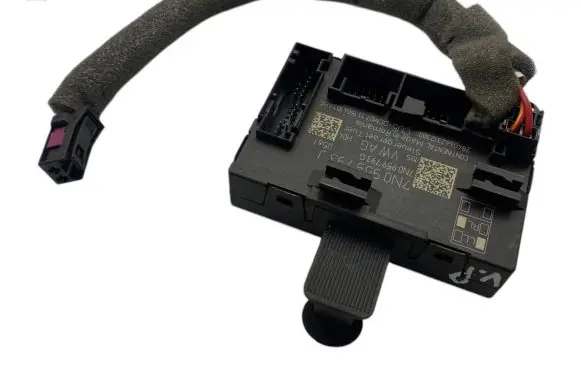 Skoda Yeti (5L) Door control unit/module 7N0959793J 7N0959793G