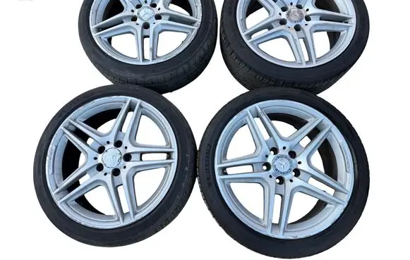 Mercedes-Benz E C207 W207 R18 alloy rim A2074011502 A2124013602
