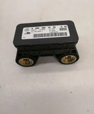 Mercedes-Benz E W212 ESP acceleration yaw rate sensor A0009052500