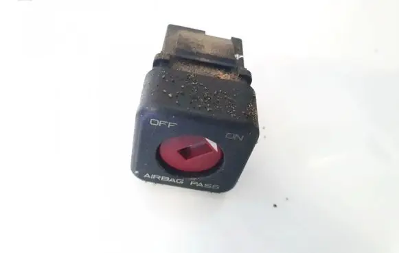 Citroen C4 I Passenger airbag on/off switch 95835t02