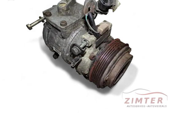 BMW 8 E31 Air conditioning (A/C) compressor (pump) 4472003074 64528390743 8390743