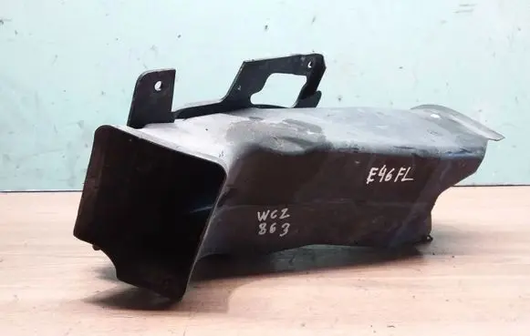 BMW 3 E46 Intercooler air channel guide 
