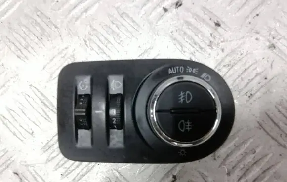 Light switch