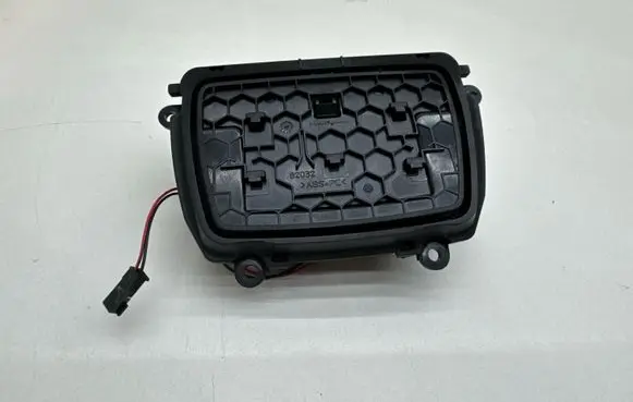 BMW 5 F10 F11 Ashtray (front) 9206347