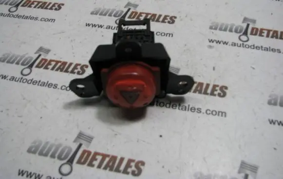 Nissan Almera Tino Hazard light switch