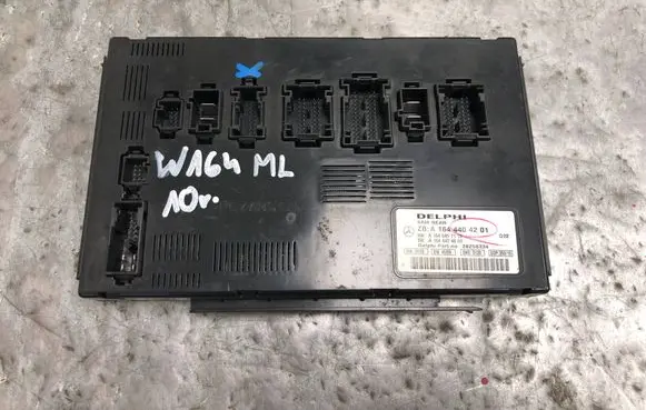 Mercedes-Benz ML W164 SAM control unit A1644404201BILI A1644404201