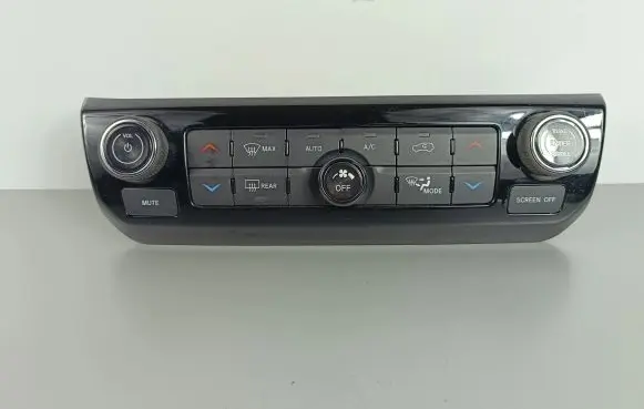 Jeep Compass Climate control unit P68524982AA