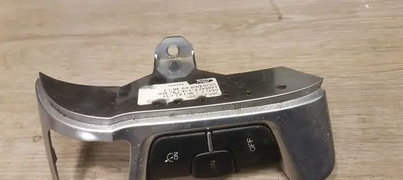 Ford Mondeo MK IV Sound control switch 6M2T14K147CH M8M2T14K147BA