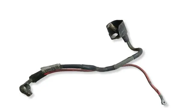 Volkswagen PASSAT B6 Positive cable (battery) 1K0971228M