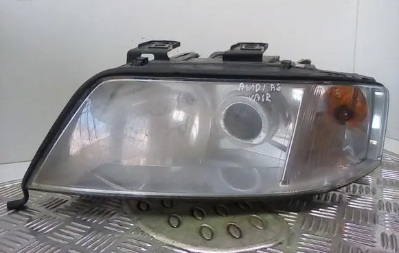 Audi A6 S6 C5 4B Headlight/headlamp 14847300 279401