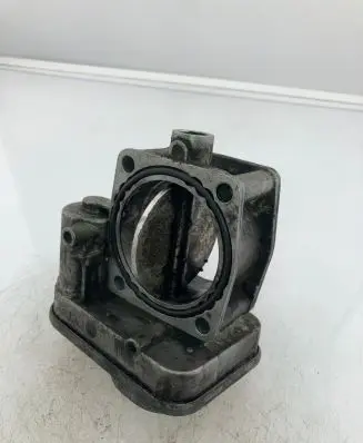 Opel Zafira B Throttle valve 8991052101 B110310136