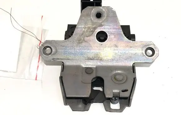 Jaguar XF Tailgate exterior lock 6W83-442A66-CD