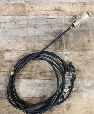 Engine bonnet/hood lock release cable