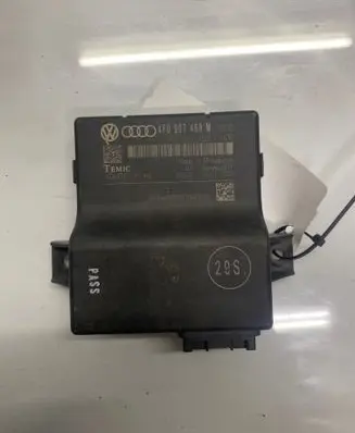 Audi A6 S6 C7 4G Gateway control module 4F0907468F 404476
