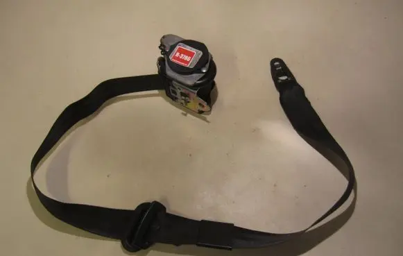 Audi A4 S4 B6 8E 8H Front seatbelt 8E0857705F 601916200B 214102003