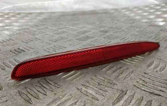Mazda 6 Rear tail light reflector 25061971 9321801